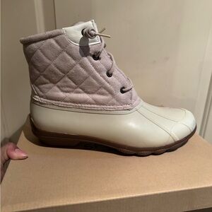 Sperry Quilted Duck Boots in Cream and Taupe